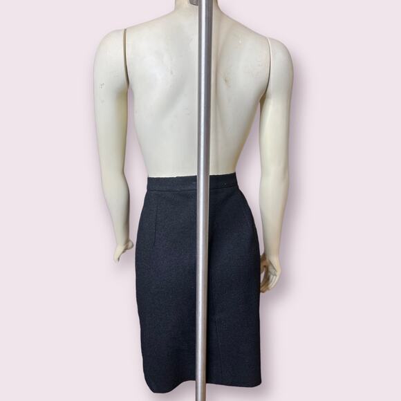 Akris Punto Black Wool Pencil Skirt - Picture 4 of 7